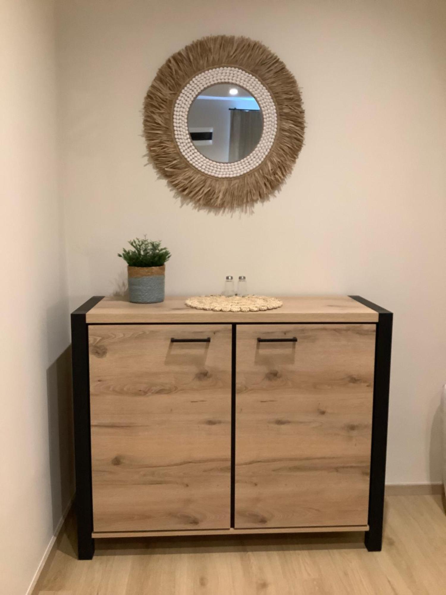 Tulipan Haz Gyal Apartment Luaran gambar